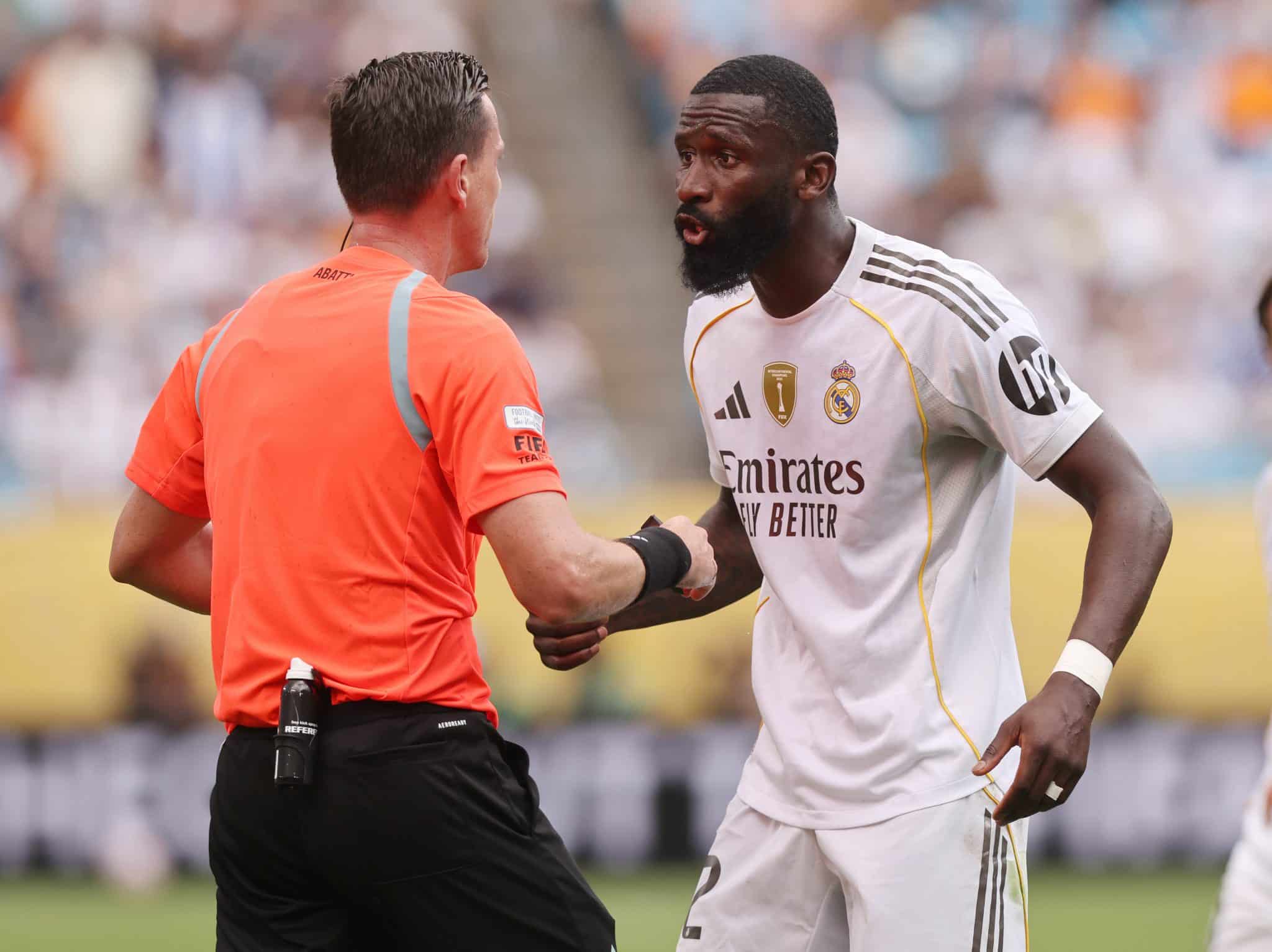 Rudiger acionou &aacute;rbitro brasileiro por racismo (Foto: Icon Sport)