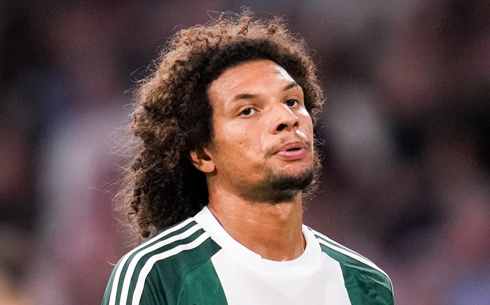 Jornalista grego detalha os &uacute;ltimos anos de Willian Ar&atilde;o, que negocia com o Santos