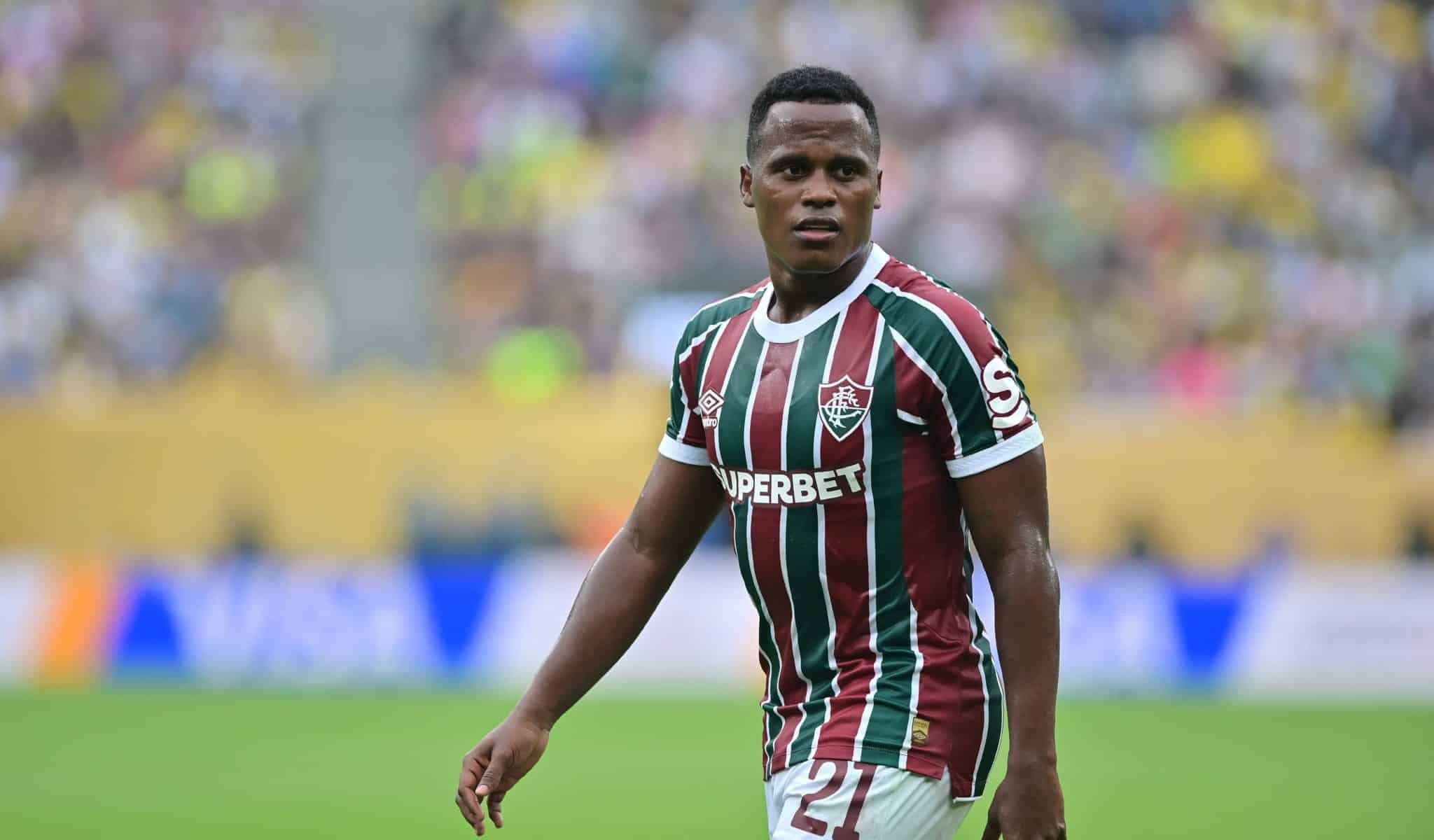 Arias foi destaque do Fluminense contra o Borussia Dortmund