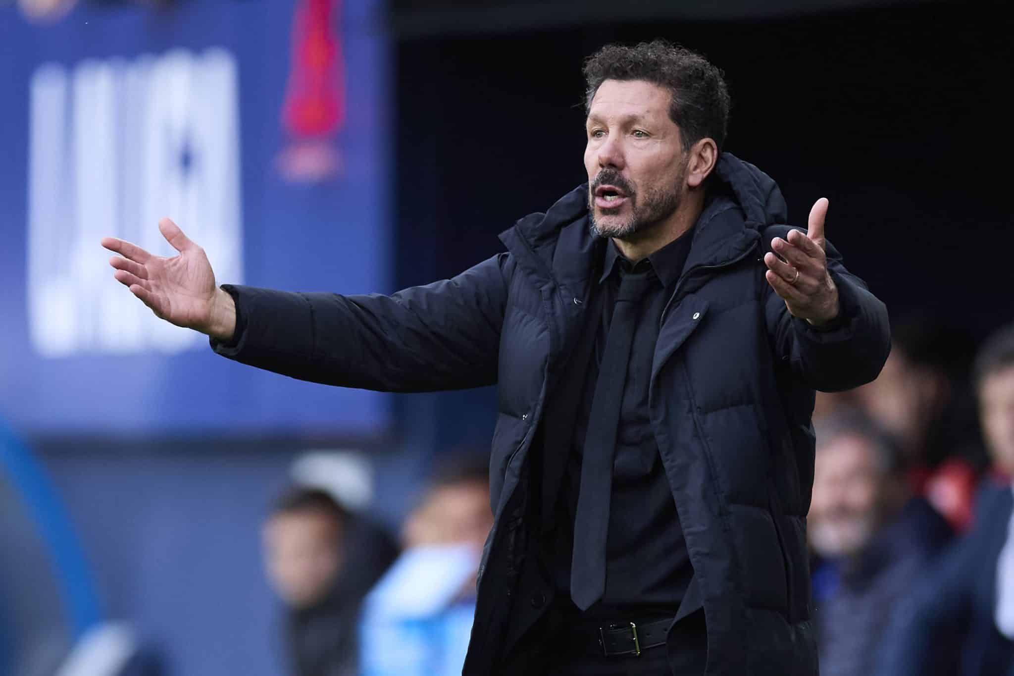 O t&eacute;cnico Diego Simeone durante partida do Atl&eacute;tico de Madrid