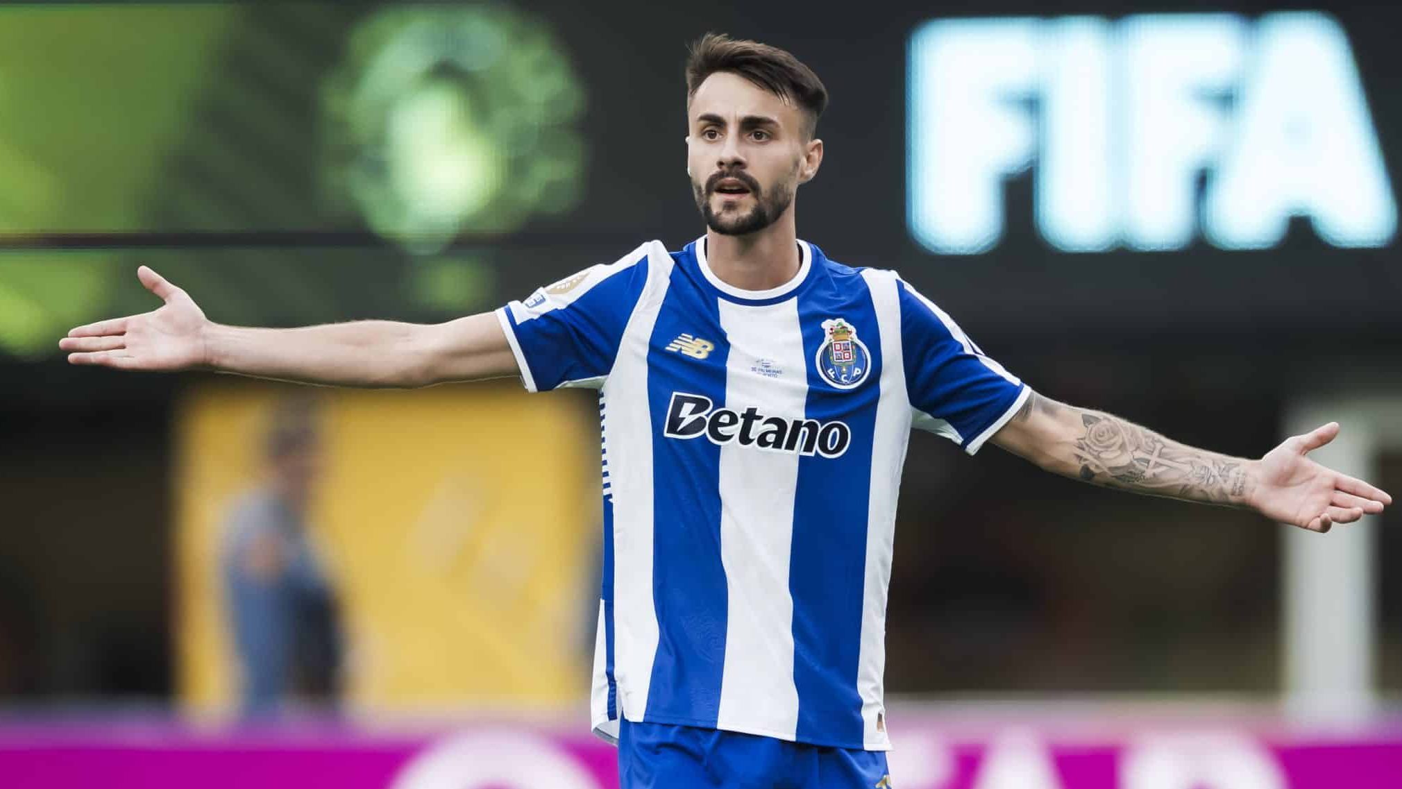 &lsquo;Amasso do Palmeiras no Porto? N&atilde;o sei qual jogo eles viram&rsquo;