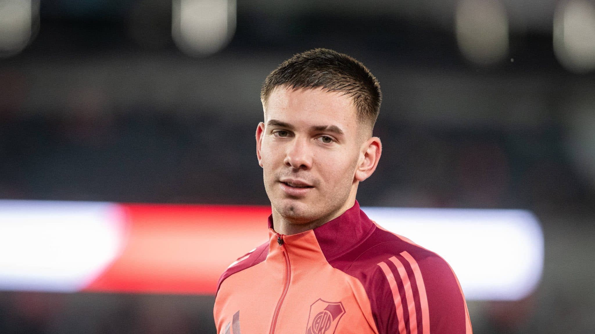 &lsquo;Herdeiro do n&uacute;mero 10 da Argentina&rsquo;: Mastantuono &eacute; exaltado antes de estrear pelo Real