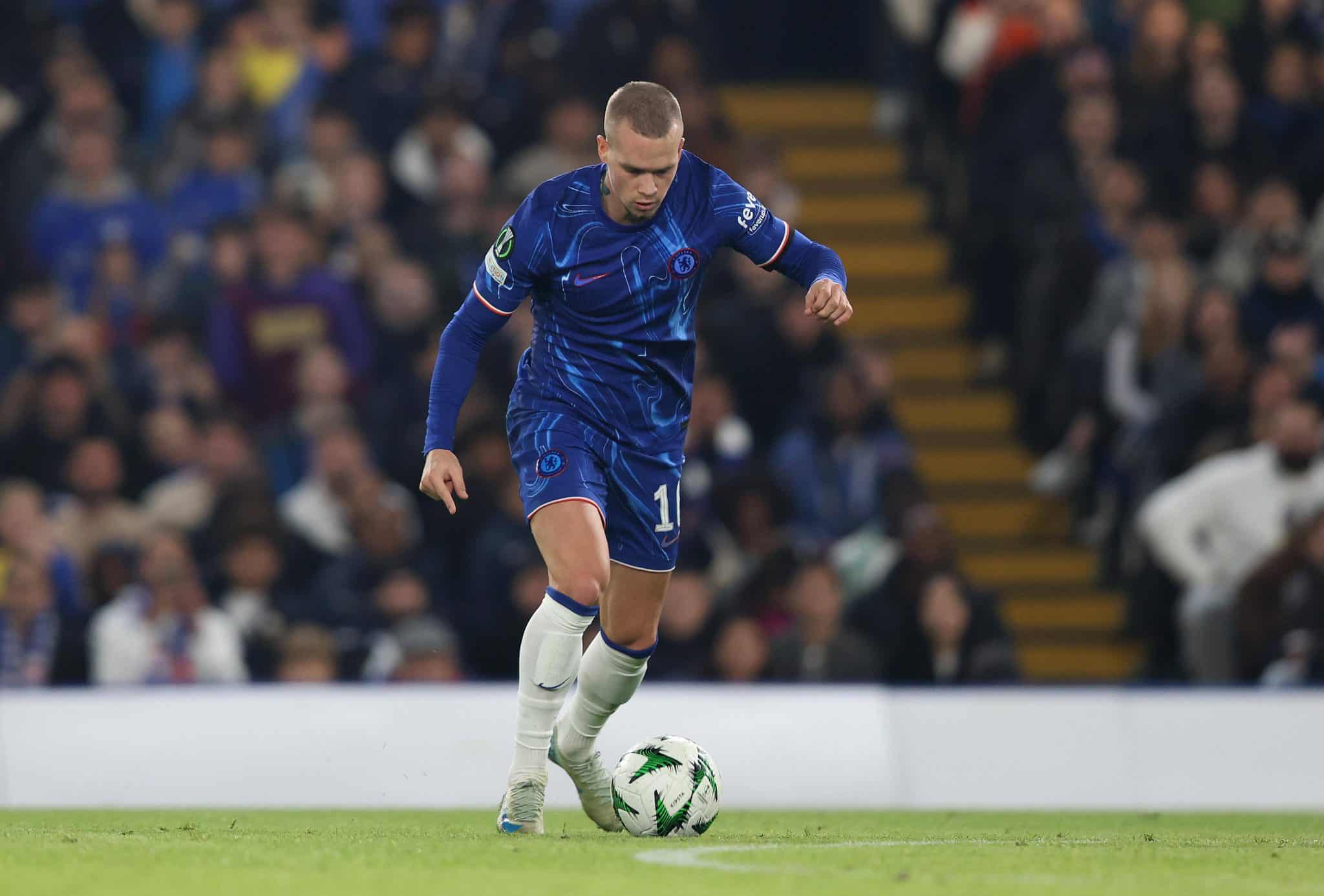Mykhaylo Mudryk em atua&ccedil;&atilde;o pelo Chelsea (Foto: Imago)