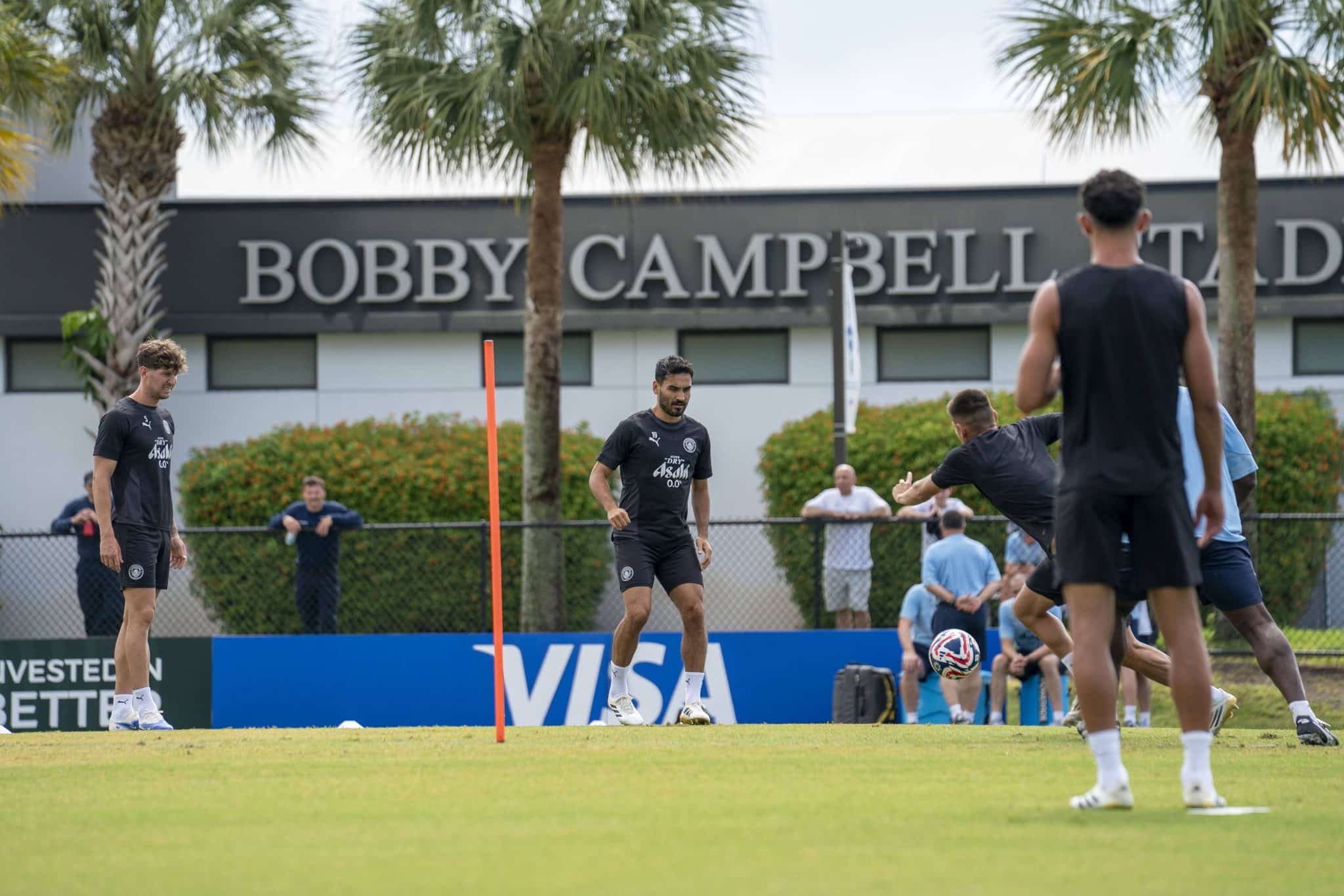 FIFA Club World Cup: Training Manchester City