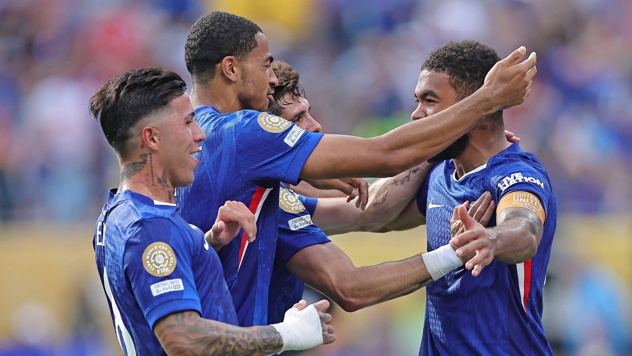 Chelsea goleia Benfica e avan&ccedil;a, mas d&aacute; motivos de sobra para Abel e Palmeiras acreditarem