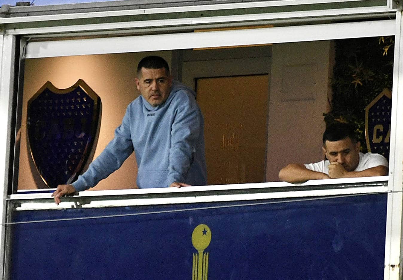 Juan Rom&aacute;n Riquelme em jogo na Bombonera