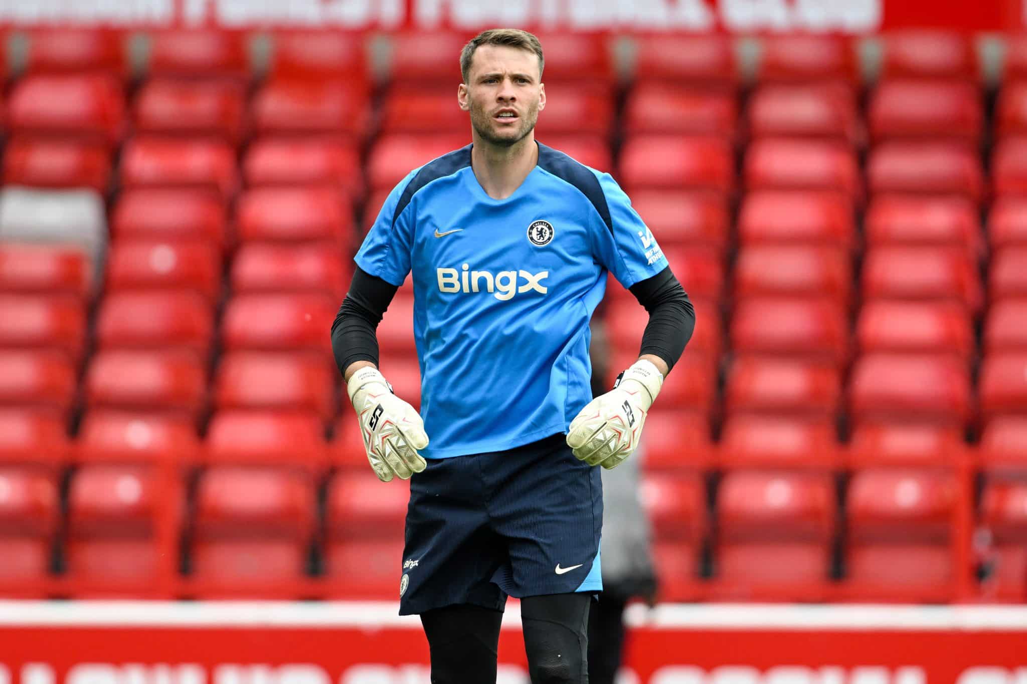 Bettinelli durante aquecimento do Chelsea