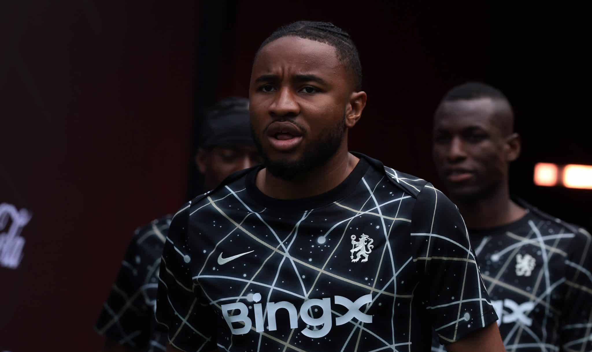 Chelsea prepara venda de 10 jogadores ap&oacute;s o Mundial, incluindo astro de R$ 486 milh&otilde;es