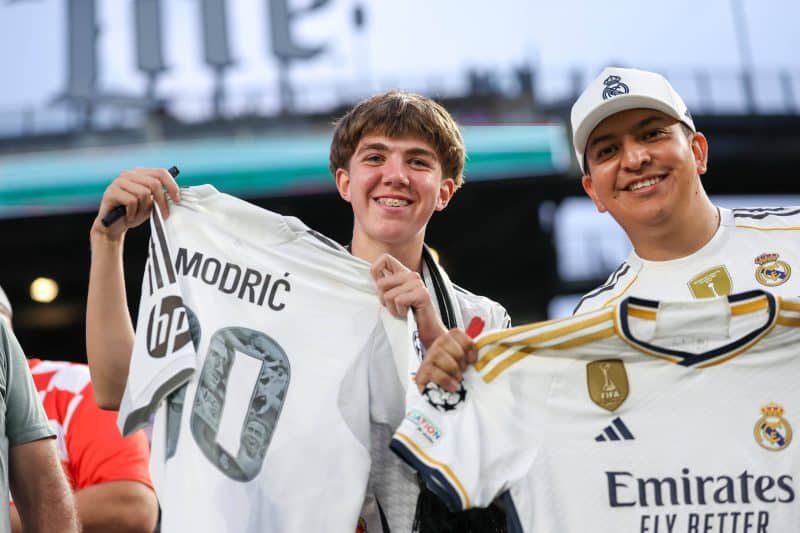 Como os números mostram público irregular na fase de grupos do Mundial de Clubes