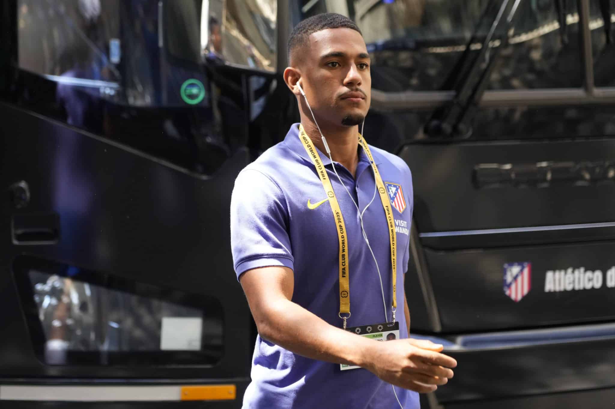 Samuel Lino foi um dos mais criticados na estreia do Atl&eacute;tico de Madrid no Mundial 