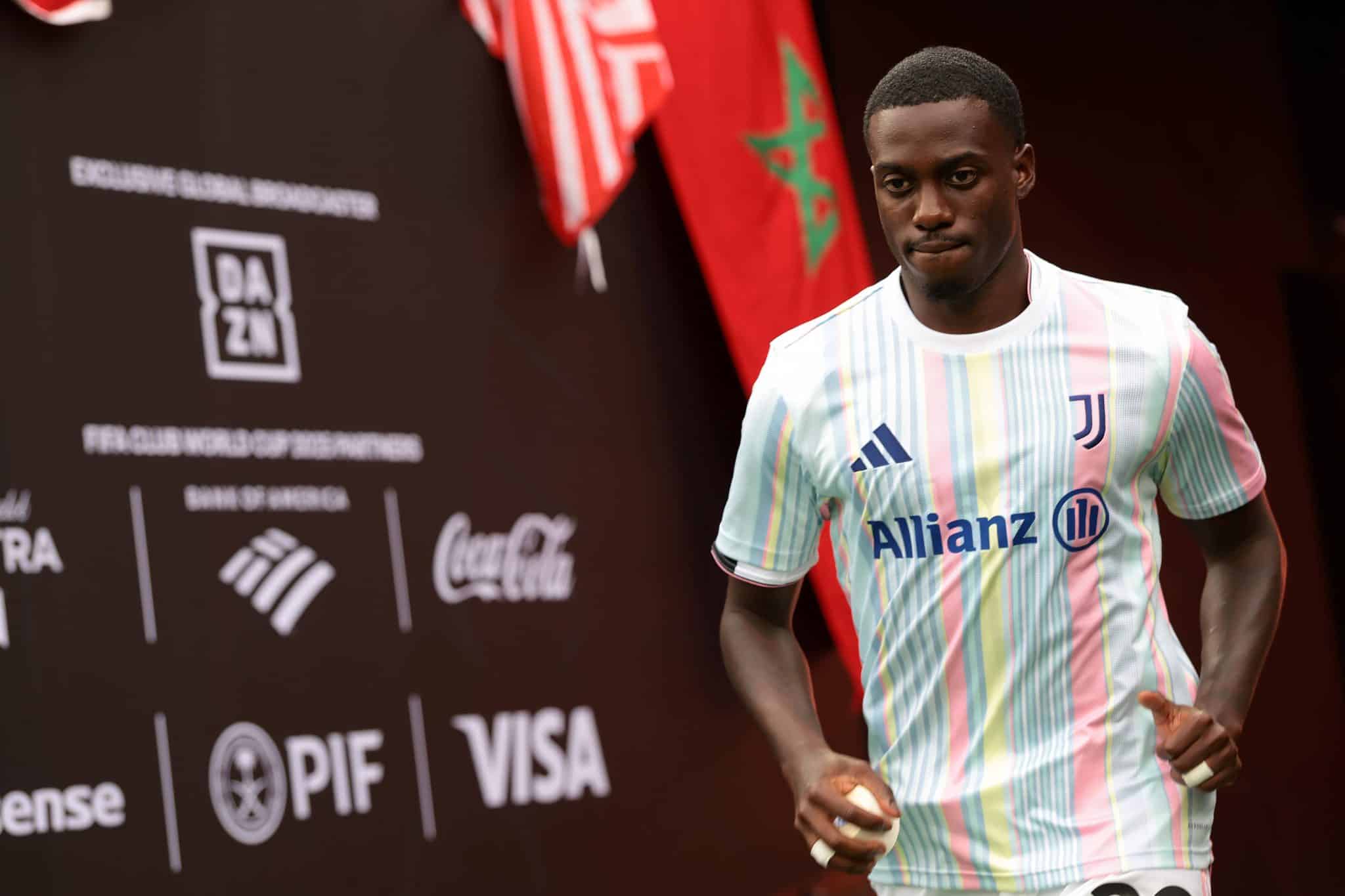 No Mundial, Weah s&oacute; entrou em campo contra o Al Ain