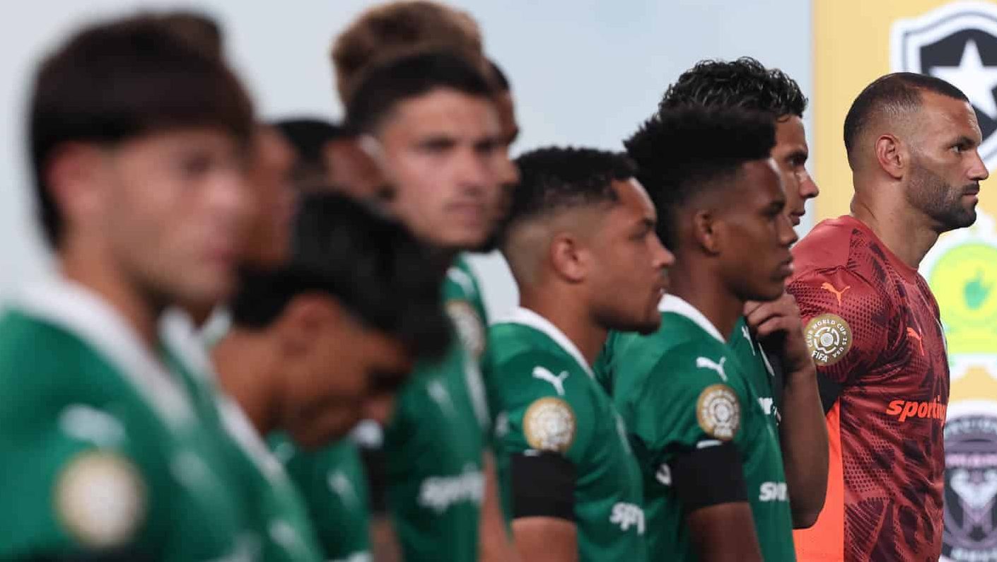 Time do Palmeiras que enfrentou o Chelsea nas quartas de final do Mundial de Clubes  (Foto: Cesar Greco/Palmeiras/by Canon)