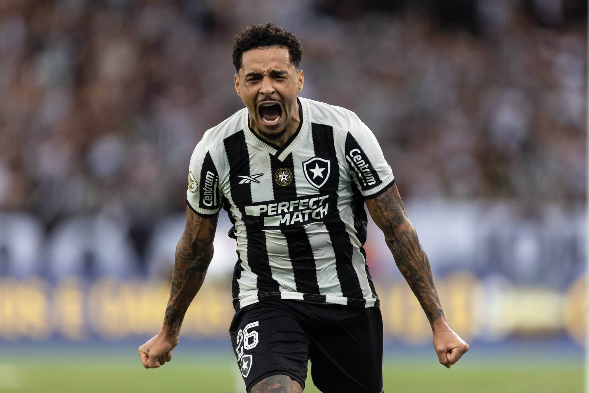 Gregore era titular absoluto do Botafogo (Foto: Imago)