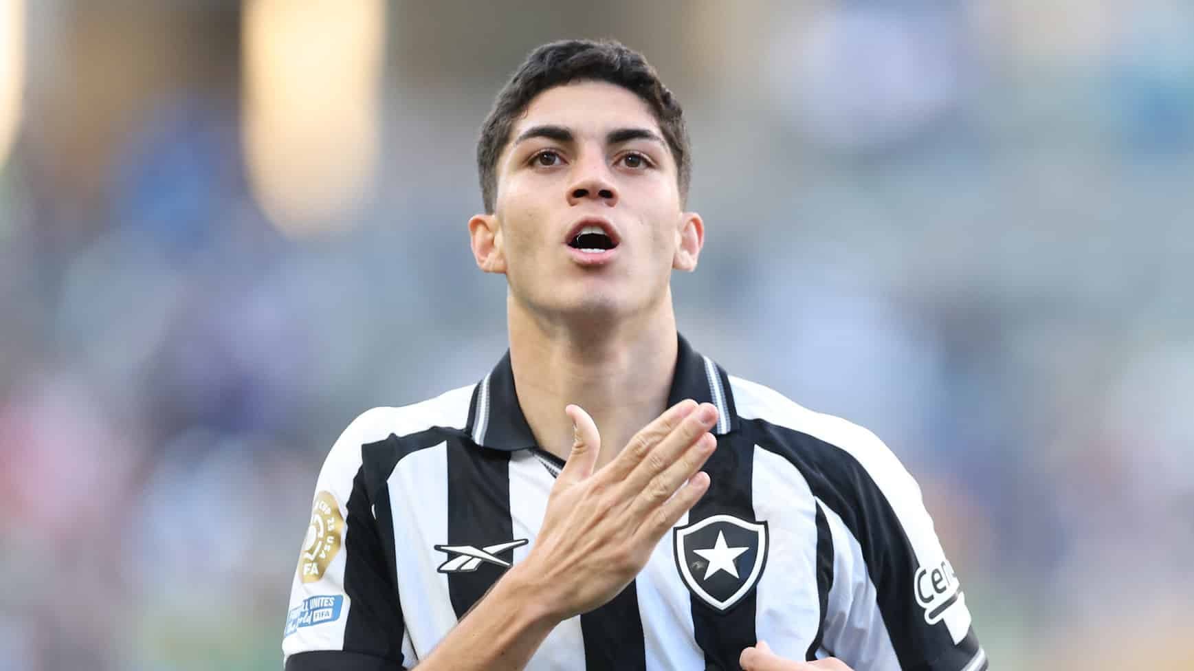 Por que o Botafogo vai vender Jair pelo mesmo valor que pagou? Quanto o Santos vai receber?