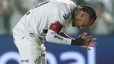 Posse de bola in&uacute;til e inefici&ecirc;ncia ofensiva resumem a atua&ccedil;&atilde;o do Santos contra o Inter