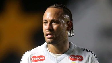 Com testemunha, torcedor do Santos nega que tenha chamado Neymar de mercen&aacute;rio