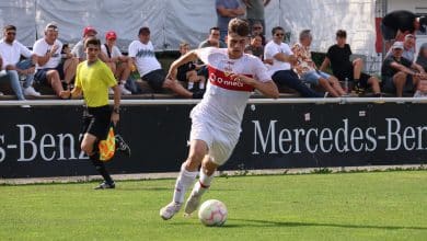 Quem &eacute; o &lsquo;Hulk alem&atilde;o&rsquo; do Stuttgart que encantou o S&atilde;o Paulo em torneio em Cotia