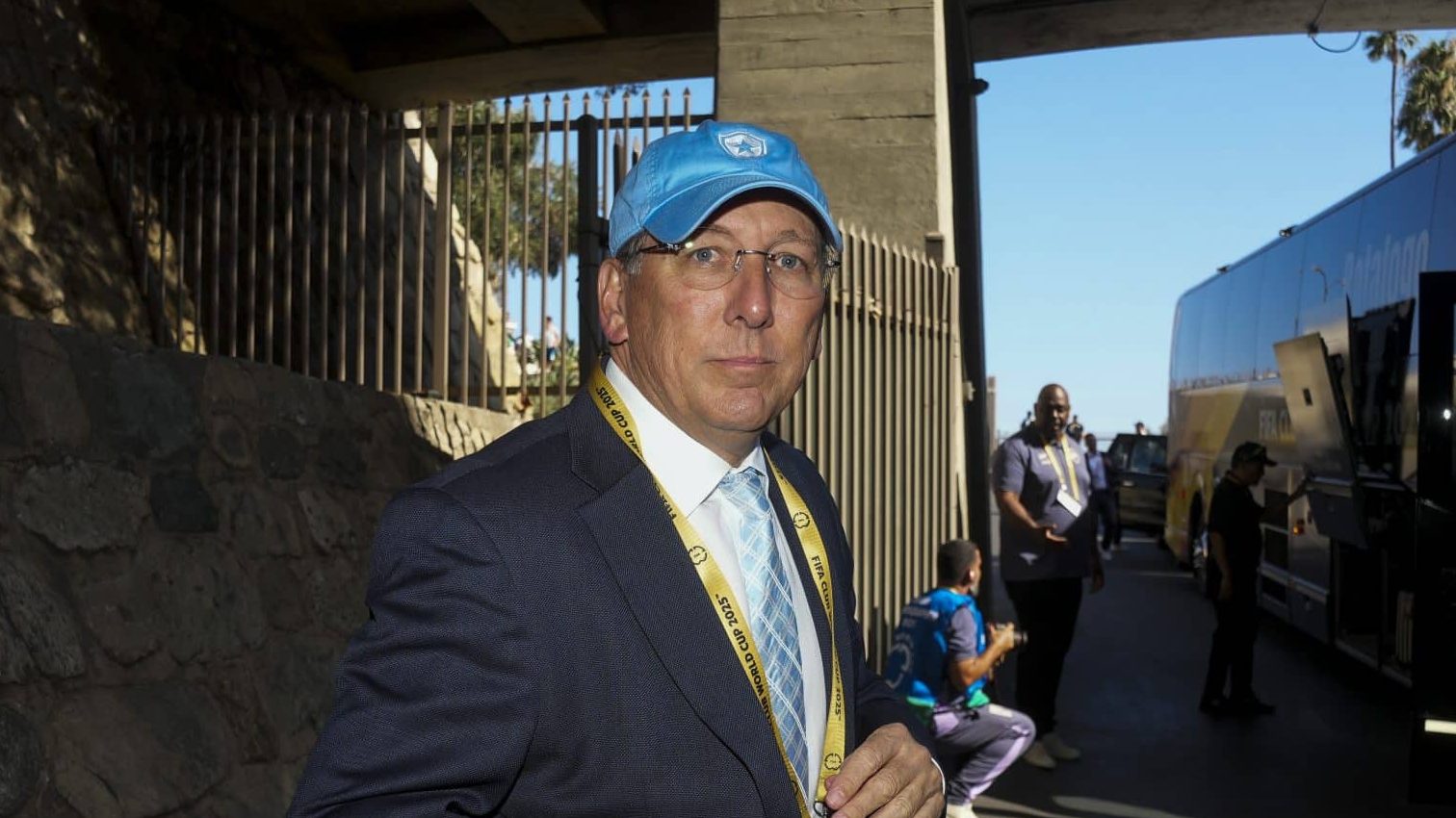 Quase 200 dias sem t&eacute;cnico na Era Textor: Botafogo deve mudar processos por novo nome