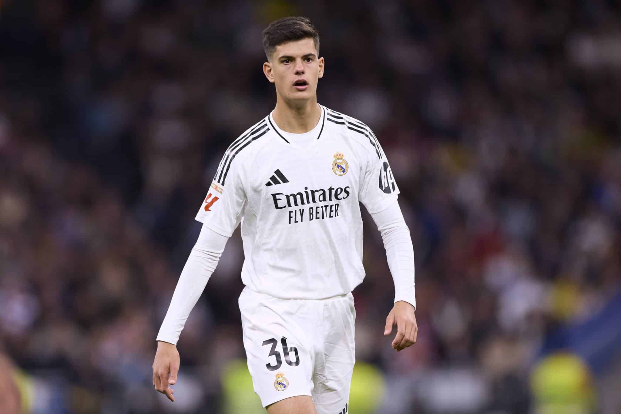 Chema Andr&eacute;s em a&ccedil;&atilde;o pelo Real Madrid 