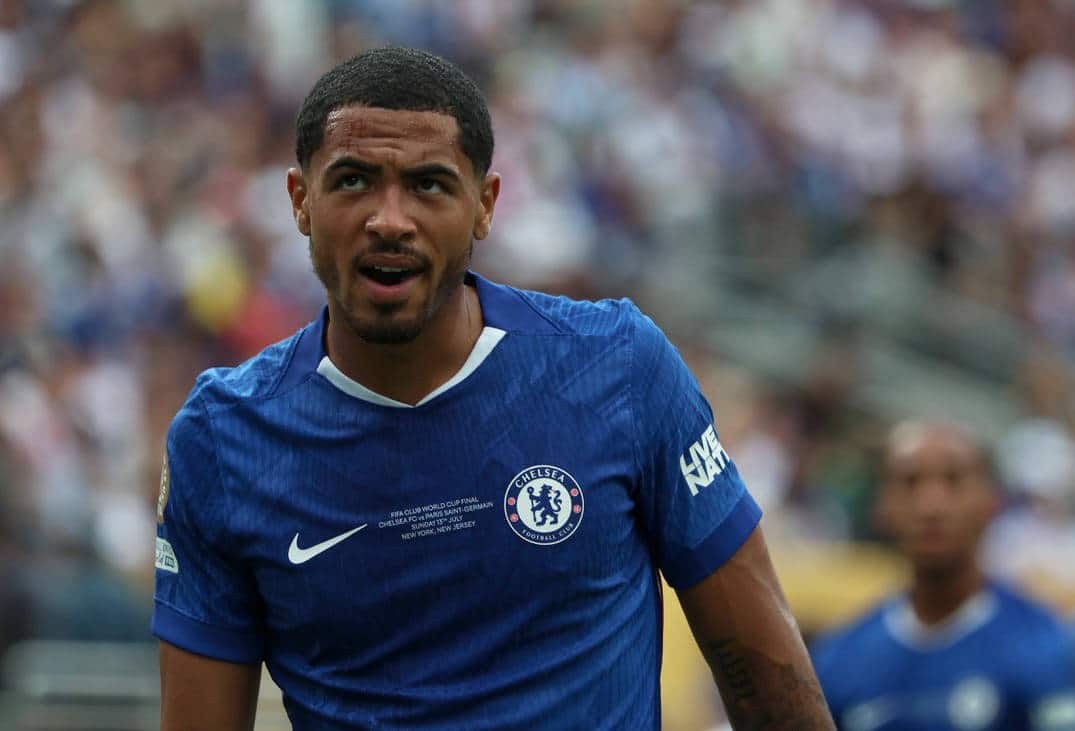 Colwill em a&ccedil;&atilde;o pelo Chelsea