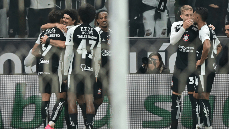 Por classificação na Copa do Brasil, Corinthians repete plano crucial em título paulista