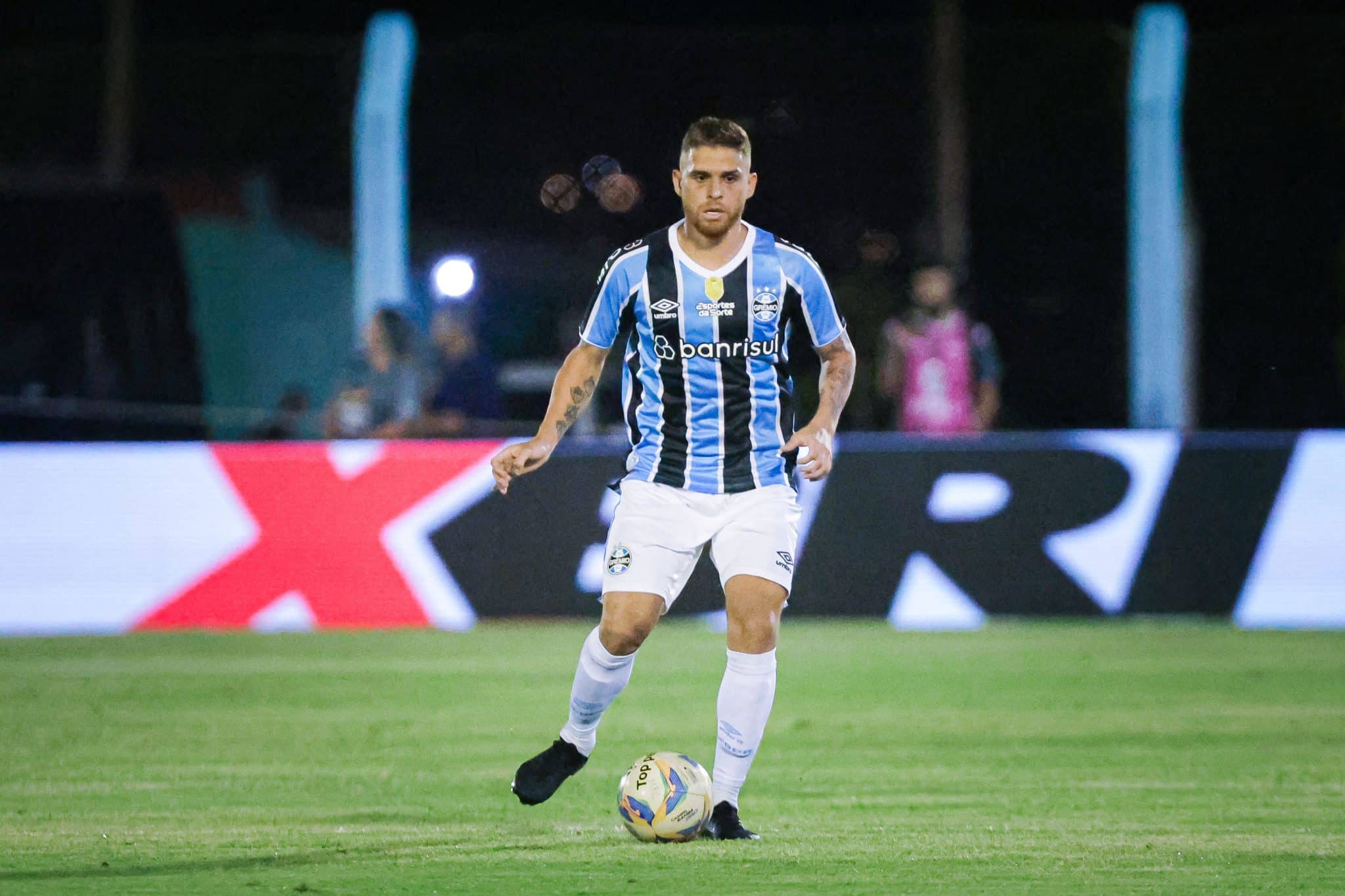 Gr&ecirc;mio: Decis&atilde;o de Quinteros prejudicou Cu&eacute;llar, que pode virar a chave com Mano