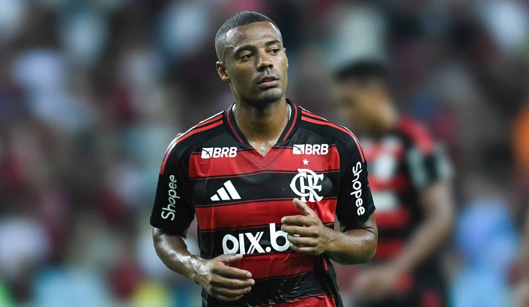 Fala pol&ecirc;mica de m&eacute;dico sobre De la Cruz exp&otilde;e bagun&ccedil;a nos bastidores do Flamengo