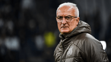 Dorival retribui carinho a personagem crucial por abafar a pressão no Corinthians