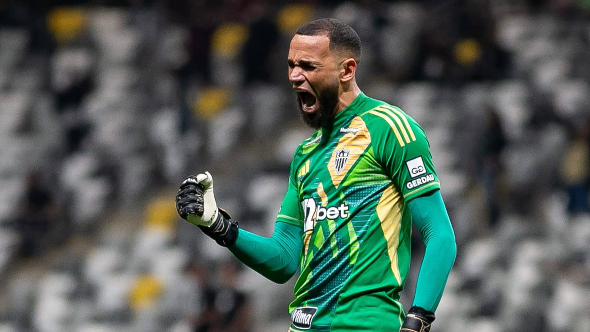 Everson salva Atl&eacute;tico-MG em noite que torcida aponta dedo para maiores culpados da m&aacute; fase