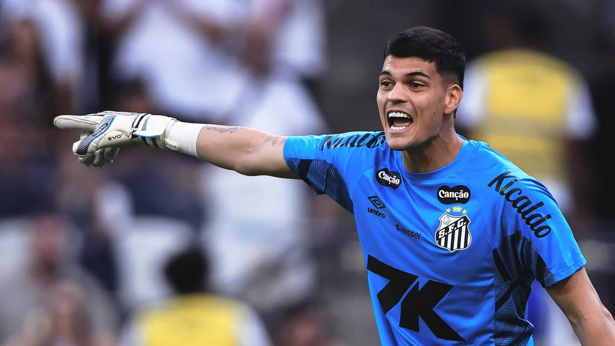 &lsquo;Melhor do Brasil&rsquo;: Nem atropelo do Mirassol contra o Santos apaga atua&ccedil;&atilde;o de Braz&atilde;o