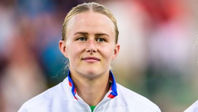 Do ataque ao gol: Como Hannah Hampton virou esperan&ccedil;a para a Inglaterra mesmo com disfun&ccedil;&atilde;o ocular