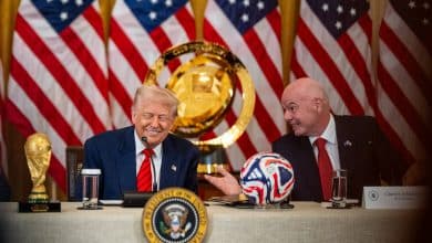 Fifa estreita laços com Trump como resposta a críticas por Mundial e Copa nos EUA