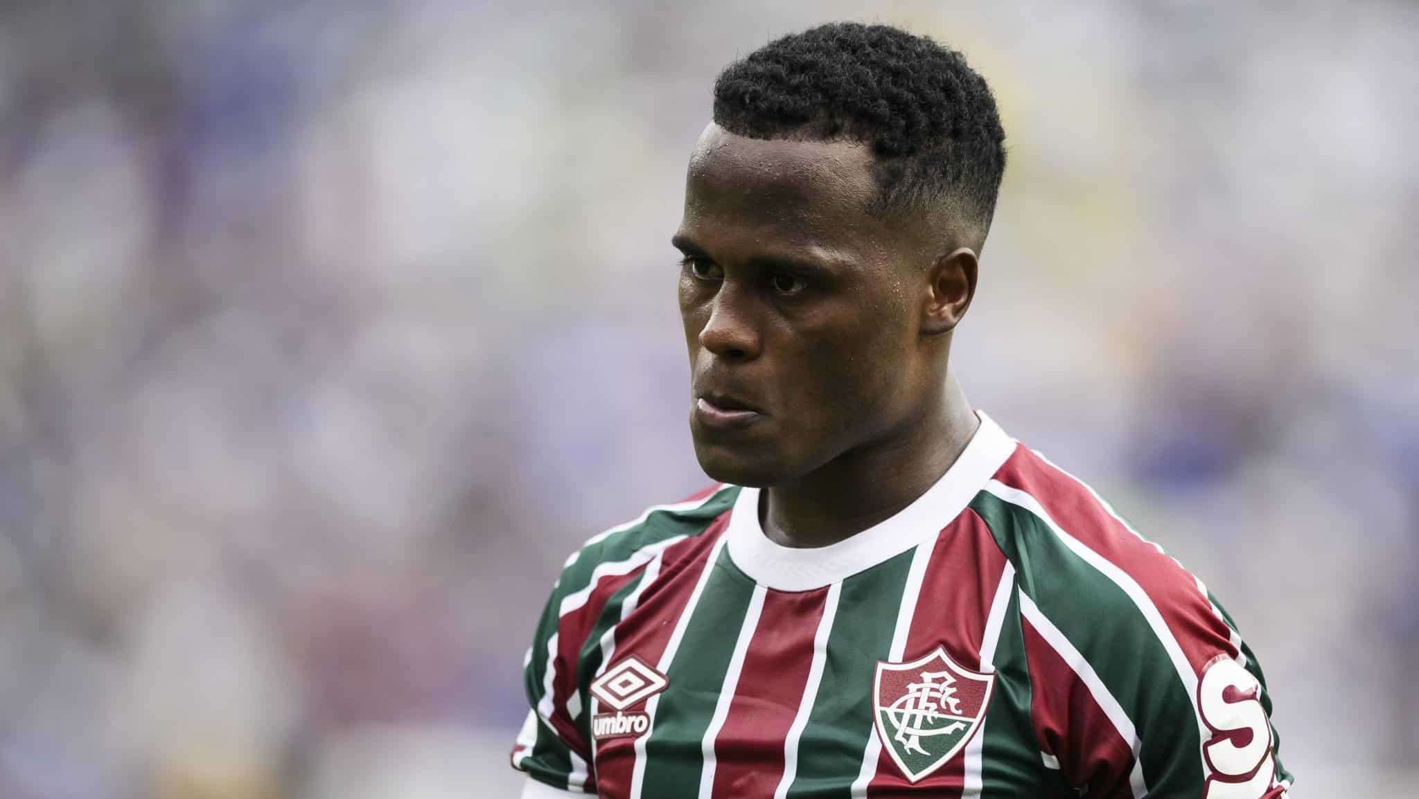 &lsquo;Nunca vivi nada parecido&rsquo;: Elenco do Fluminense compartilha tristeza e gratid&atilde;o ap&oacute;s elimina&ccedil;&atilde;o