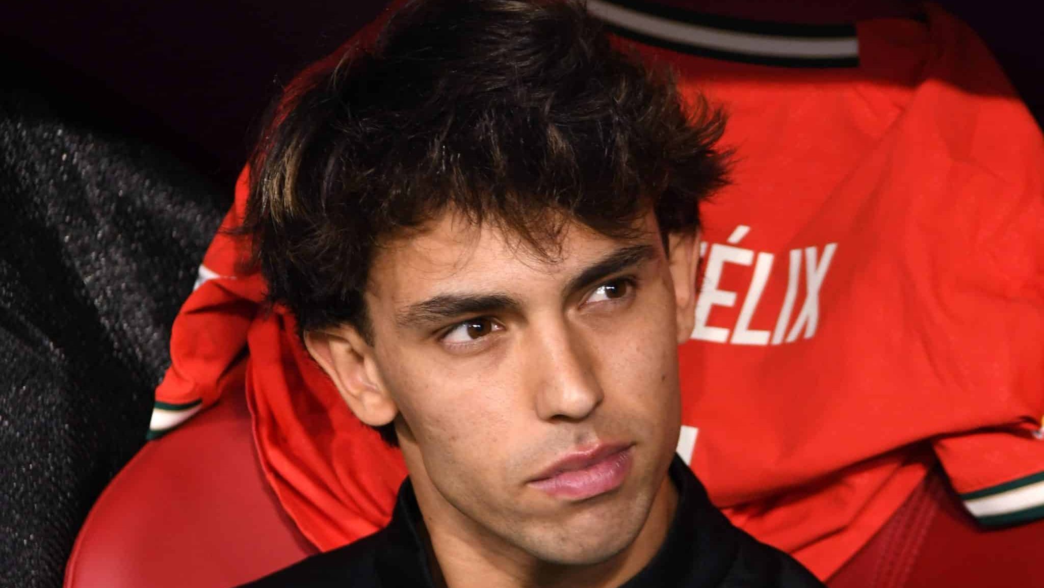Al-Nassr oferece sal&aacute;rio 10x maior para fechar com Jo&atilde;o F&eacute;lix, que deixa Chelsea