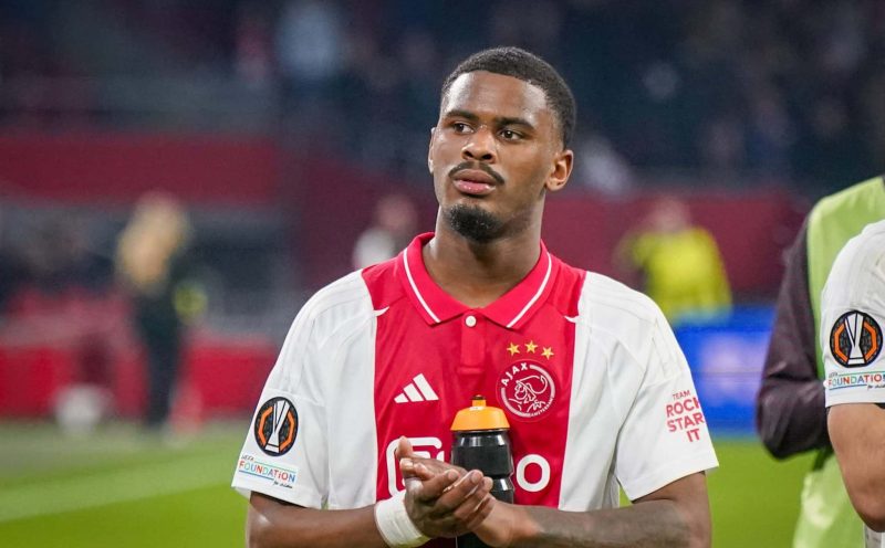 Após barca de saídas, Chelsea se aproxima de ‘novo Van Dijk’ por R$ 260 milhões