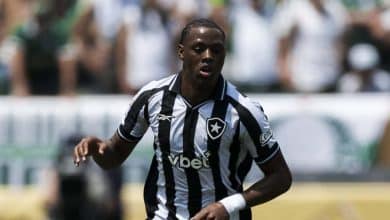 Mais um &lsquo;achado&rsquo; do Botafogo: Substituto de Jair impressiona em vit&oacute;ria sobre Sport