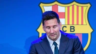 Por que Messi pode n&atilde;o aparecer para receber homenagem no Barcelona?