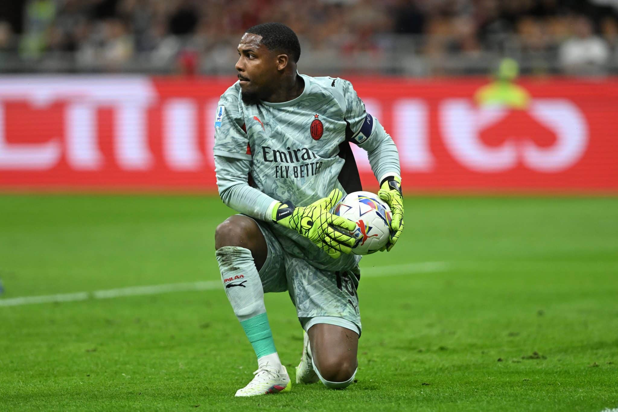 Mike Maignan, goleiro do Milan Foto: (Imago)