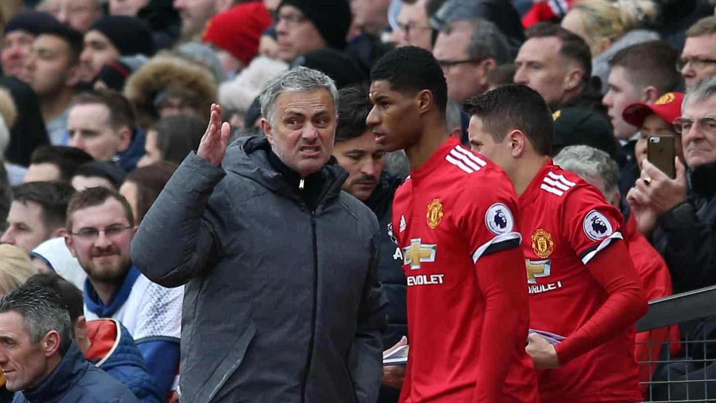 Sem espa&ccedil;o no Manchester United, Rashford pode reviver desaven&ccedil;a com Mourinho