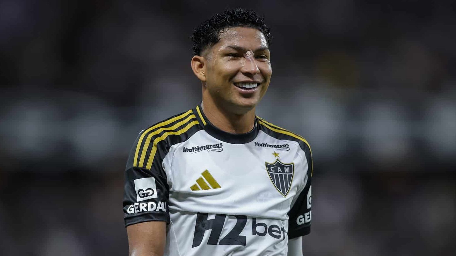 Rony, Scarpa, Igor Gomes e at&eacute; ex-massagista: Atl&eacute;tico-MG &eacute; notificado por atrasos