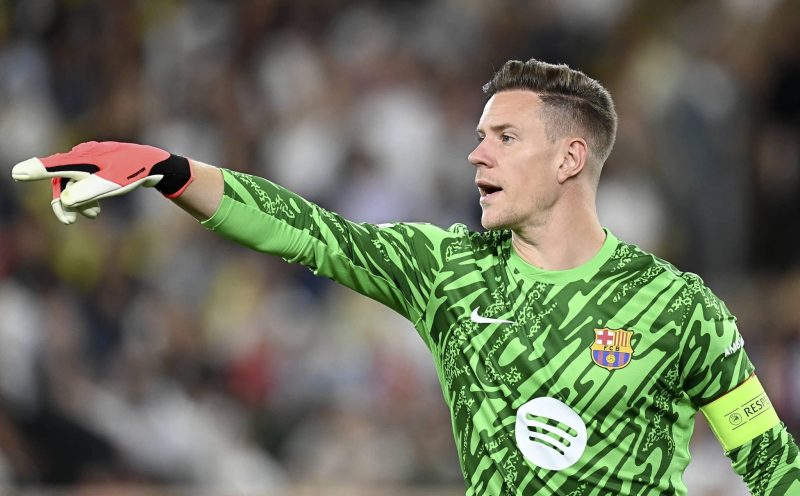 Ter Stegen pode vetar relatório médico do Barcelona e impedir inscrição de reforço no clube