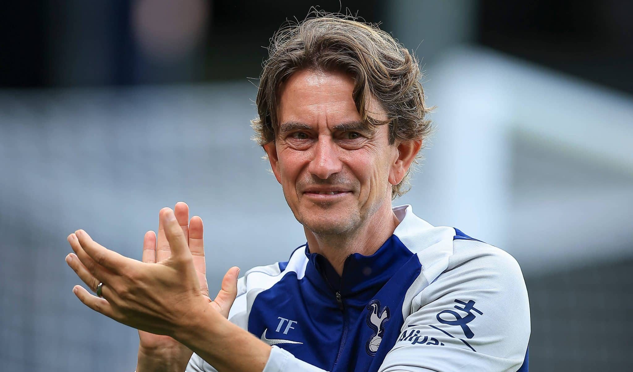 Por que o Tottenham jogou dois amistosos no mesmo dia (e como foram)