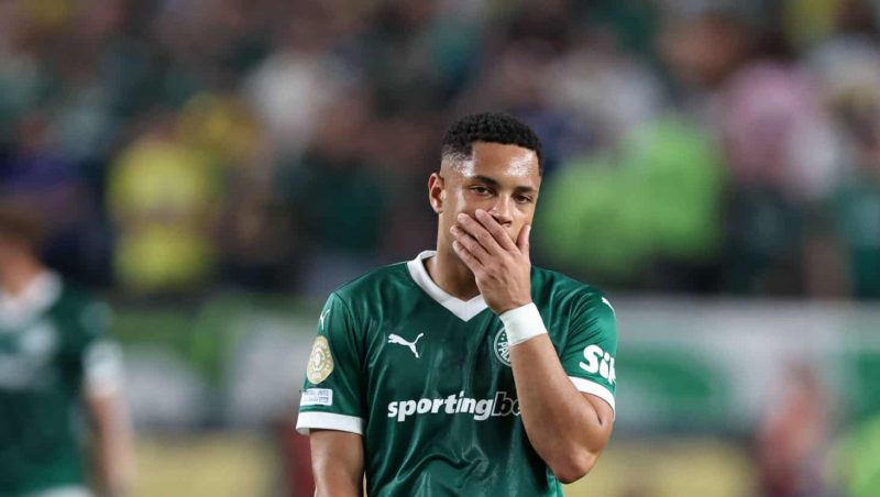 Cabeçada mágica x mal apareceu: Atuações de Memphis e Vitor Roque repercutem na Europa