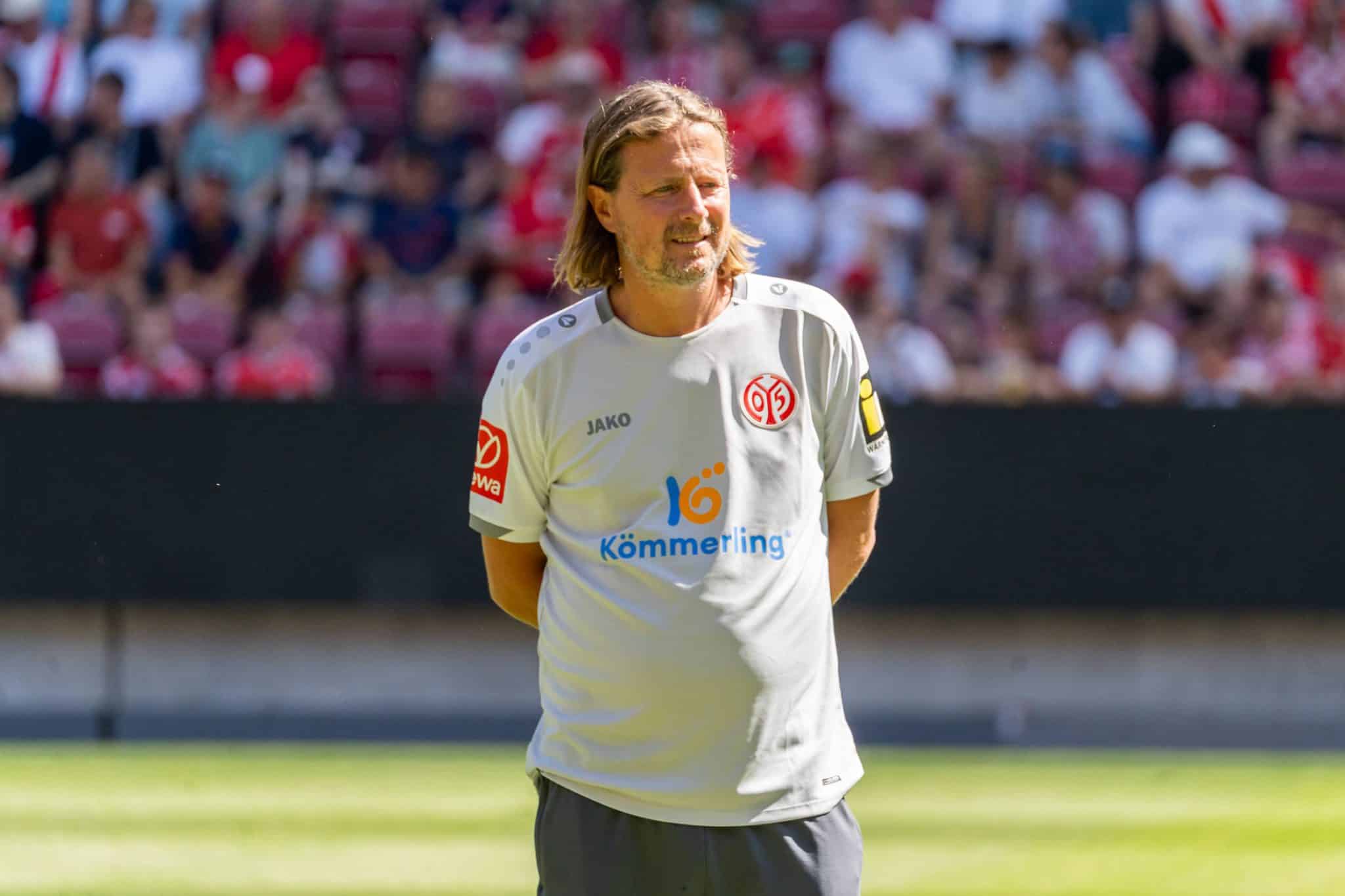 Bo Henriksen, t&eacute;cnico do Mainz