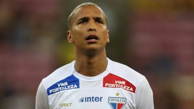 &lsquo;Deyverson tem coisas que n&atilde;o o ajudam como jogador&rsquo;