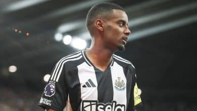 Lenda do Newcastle: &lsquo;Se eu fosse Isak, demitiria o agente imediatamente&rsquo;