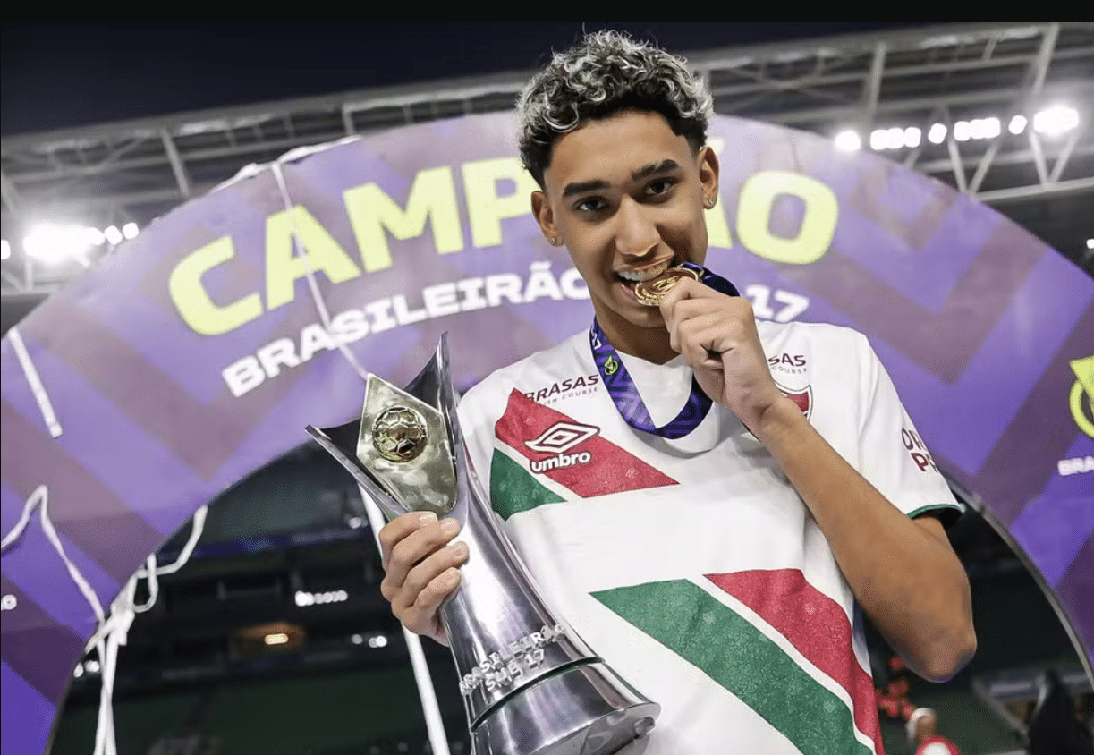 Novo Firmino? Joia da base do Fluminense desperta interesse do Liverpool