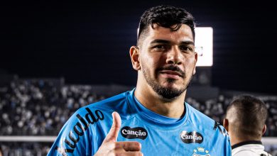 Empr&eacute;stimo de Jo&atilde;o Paulo pode ser solu&ccedil;&atilde;o para Santos, Bahia e o pr&oacute;prio goleiro