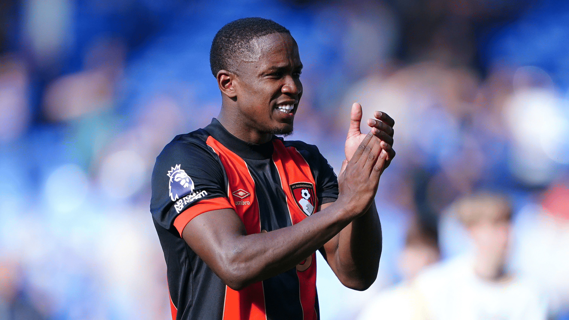 Alvo do Cruzeiro, Sinisterra recebeu elogio de Arne Slot e busca recome&ccedil;o