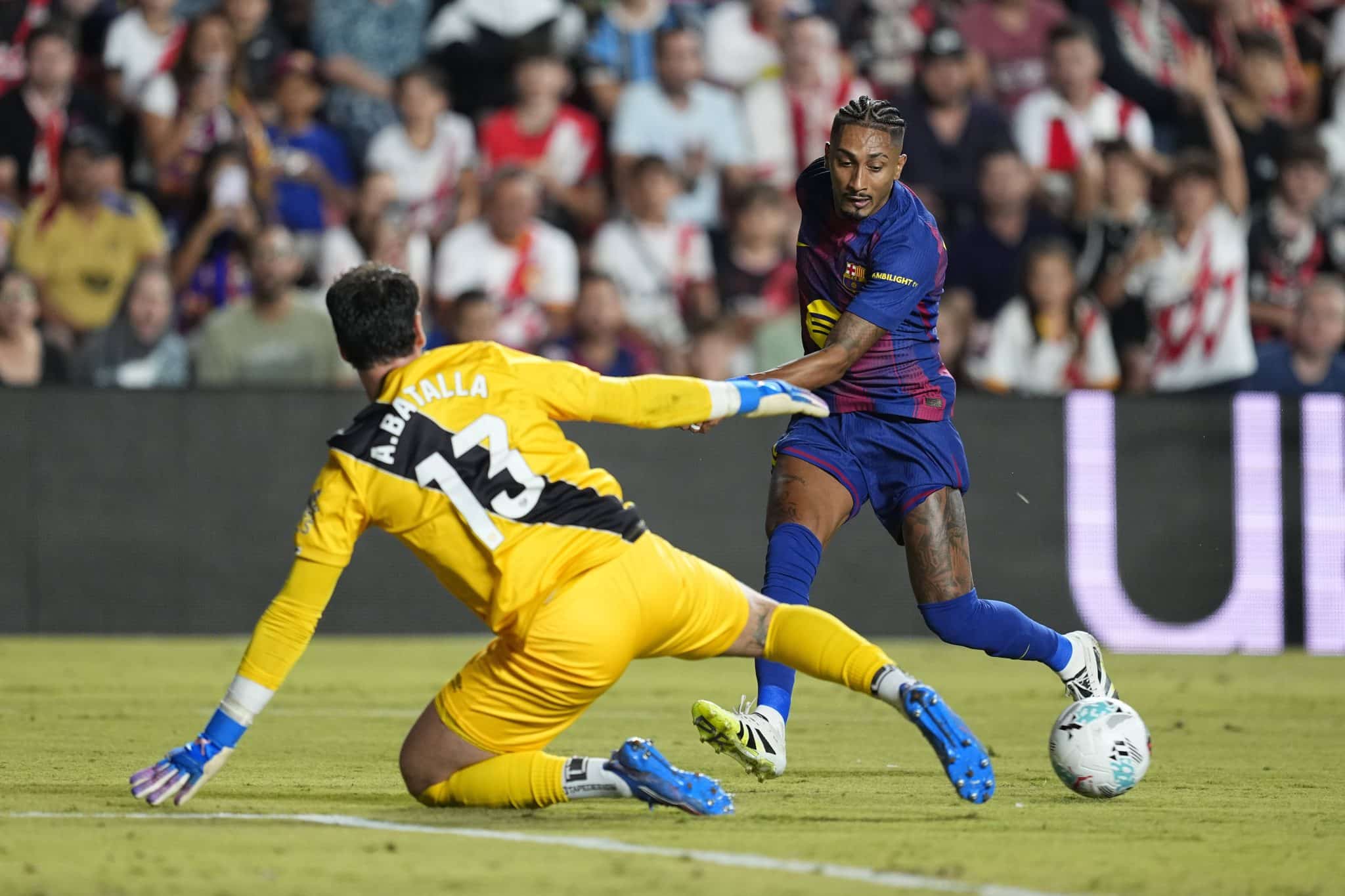 raphinha pelo barcelona